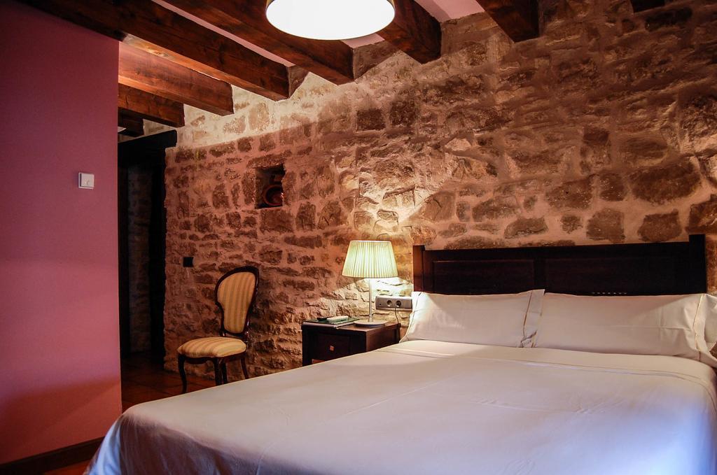 Hotel Rural Nobles De Navarra Aibar Exterior photo